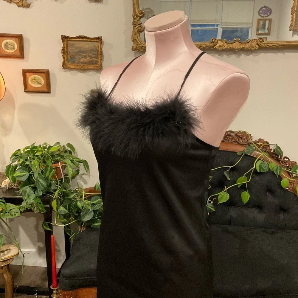 Vintage lingerie union made Black Lace Trim Chemise night gown slip dress small - Picture 3 of 4